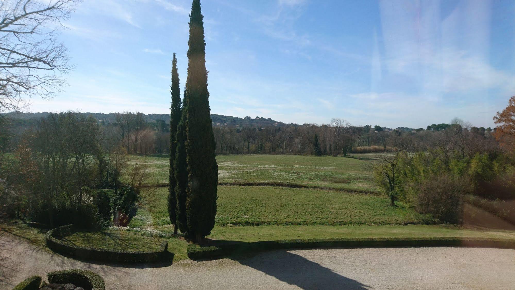 Chateau Martinay Hotell Carpentras Exteriör bild